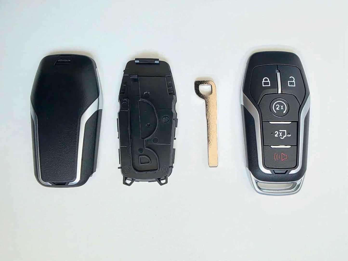 Ford F-150 / F-250 Remote Key Fob Shell Replacement (2011-2016) - 3 Button - FCC ID: CWTWB1U793 / OUC6000022 - Canada Stock